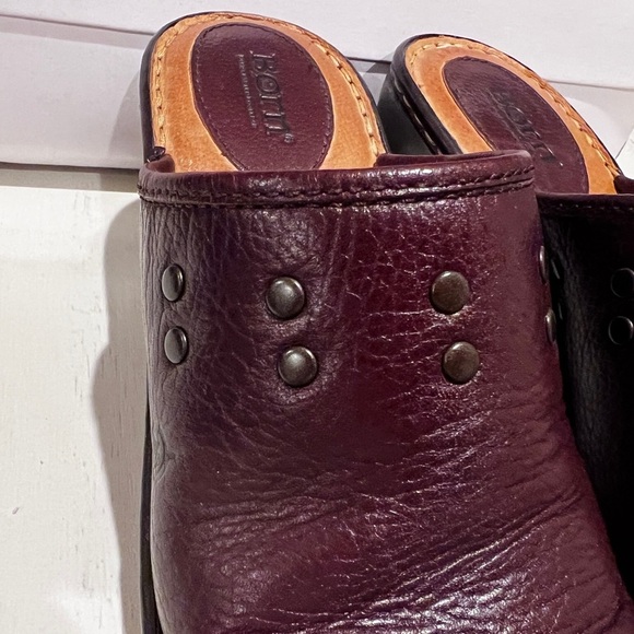 Born Red Leather Mules with Wedge Heel and Chunky Sole - Picture 5 of 9